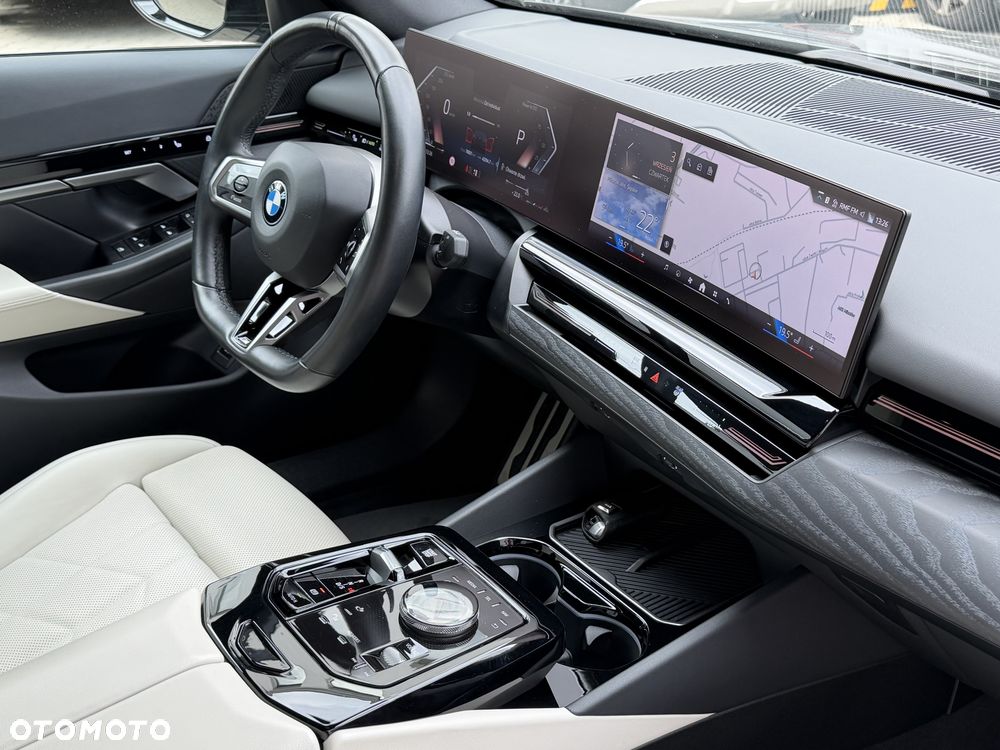 BMW Seria 5 520d xDrive mHEV M Sport - 18