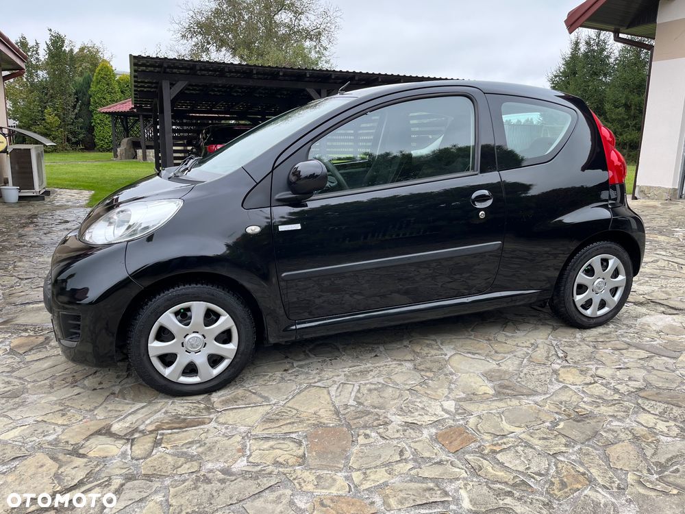 Peugeot 107 70 Millesim 200 - 1