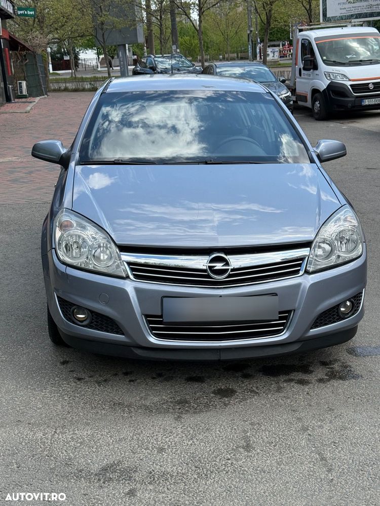 Opel Astra - 1