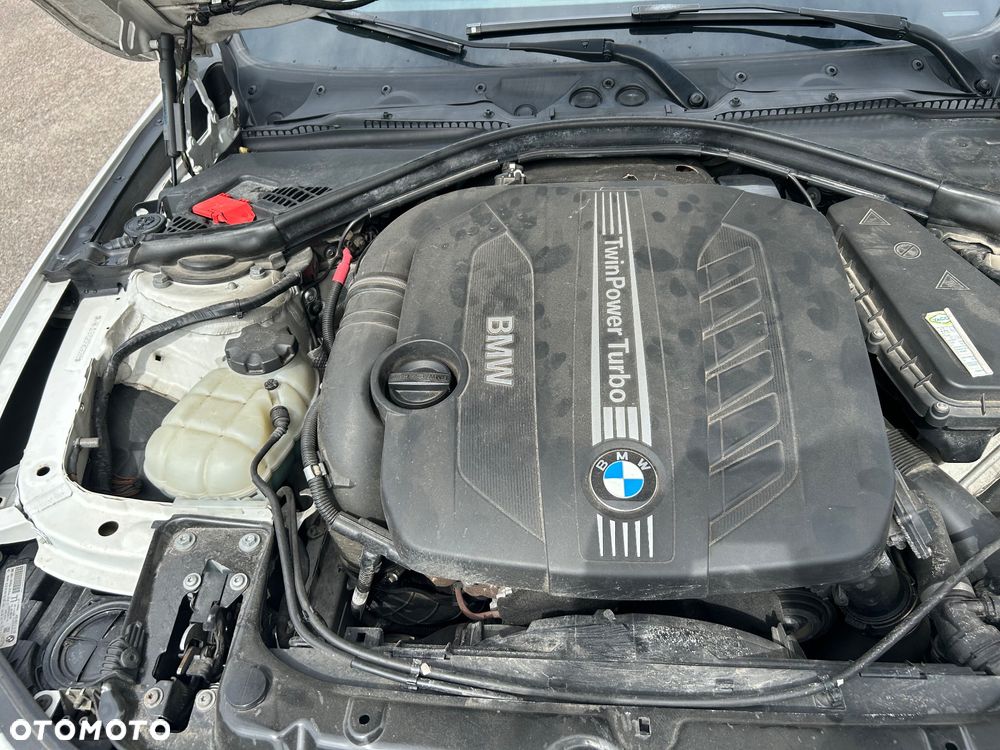 BMW Seria 3 330d Sport Line - 19