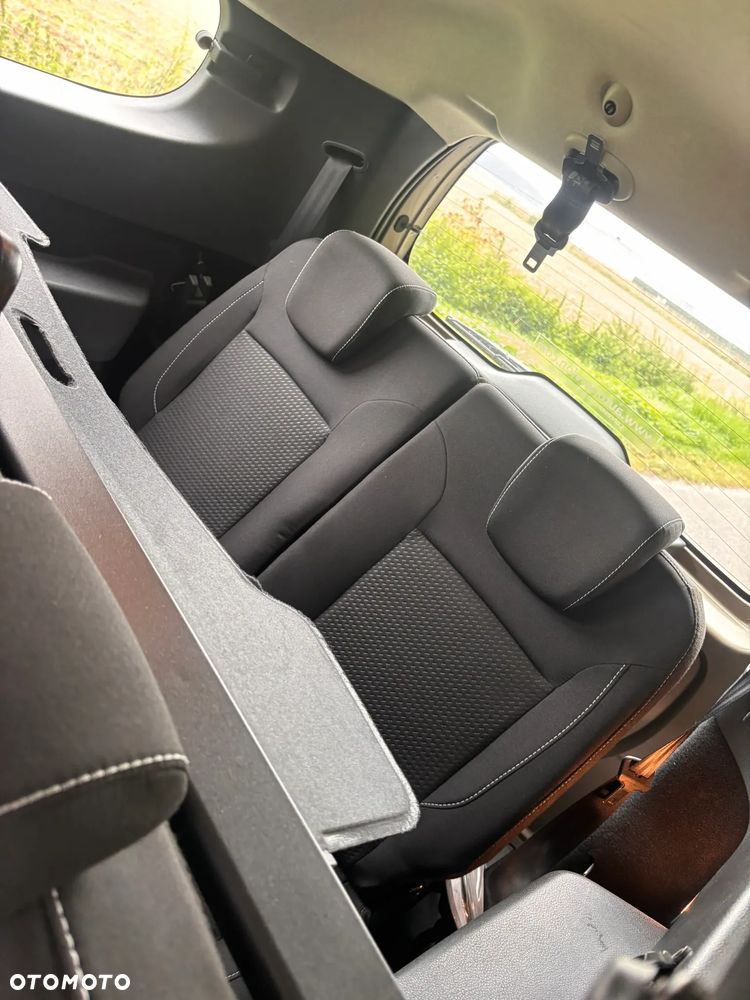 Dacia Lodgy - 16