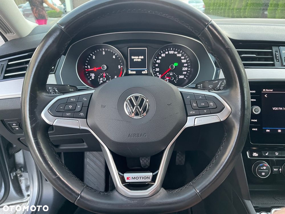 Volkswagen Passat 2.0 TDI 4Mot Elegance DSG - 27