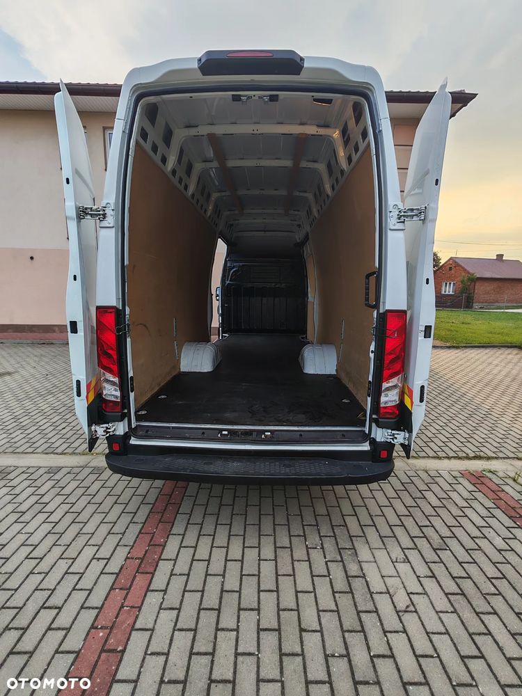 Iveco Daily - 8
