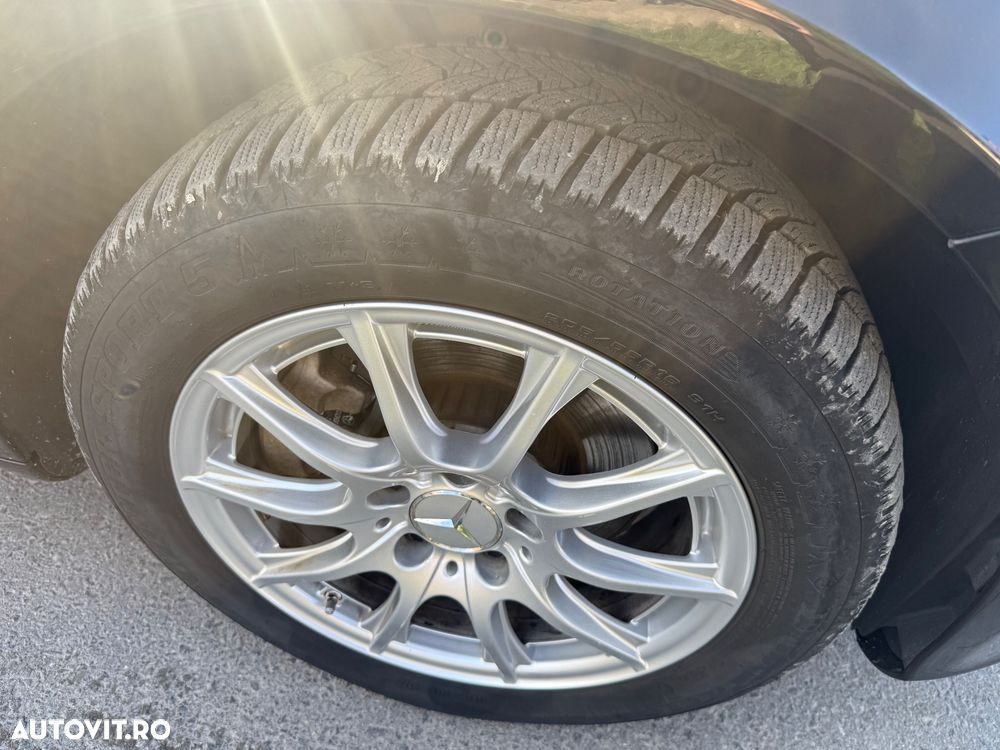 Mercedes-Benz C - 14