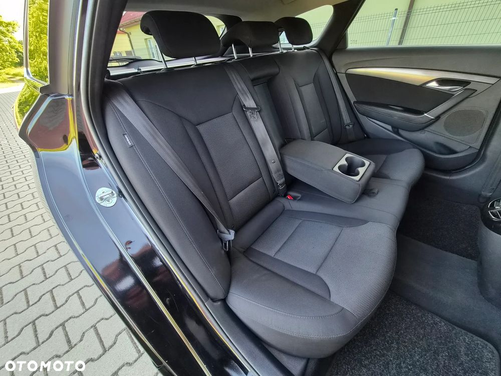 Hyundai i40 1.6 GDI Classic - 35
