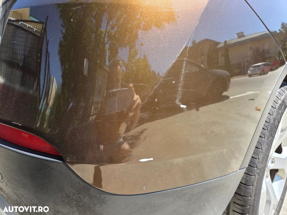 BMW X1 xDrive18d - 9