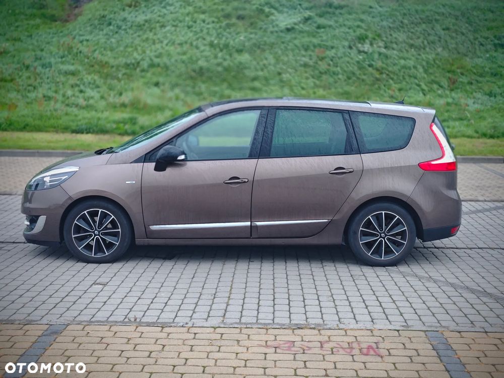 Renault Scenic 1.6 dCi Energy Bose Edition S&S - 8