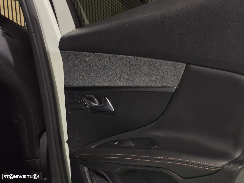 Peugeot 3008 1.6 BlueHDi GT Line EAT6 - 22