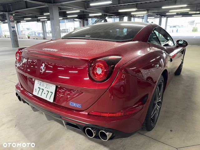 Ferrari California T - 14