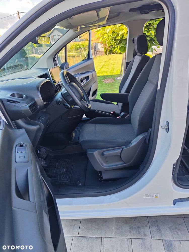 Toyota Proace City D-4D Long 2,4t Active (bryg.) - 6