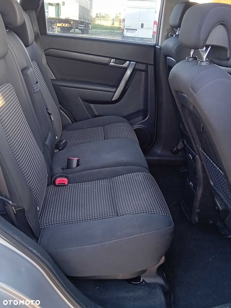 Chevrolet Captiva - 4