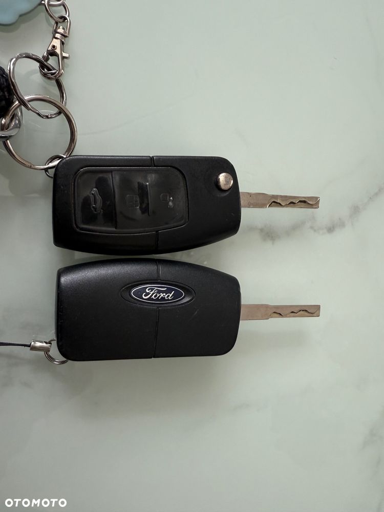 Ford Fiesta 1.6 TDCi DPF Silver X plus (SVP) - 11