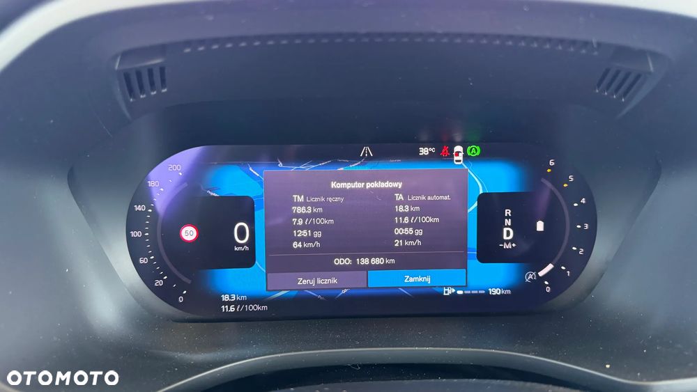 Volvo XC 60 B4 D Geartronic Momentum Pro - 28