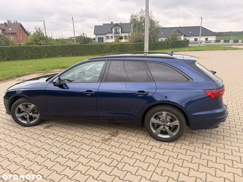 Audi A4 Avant - 31
