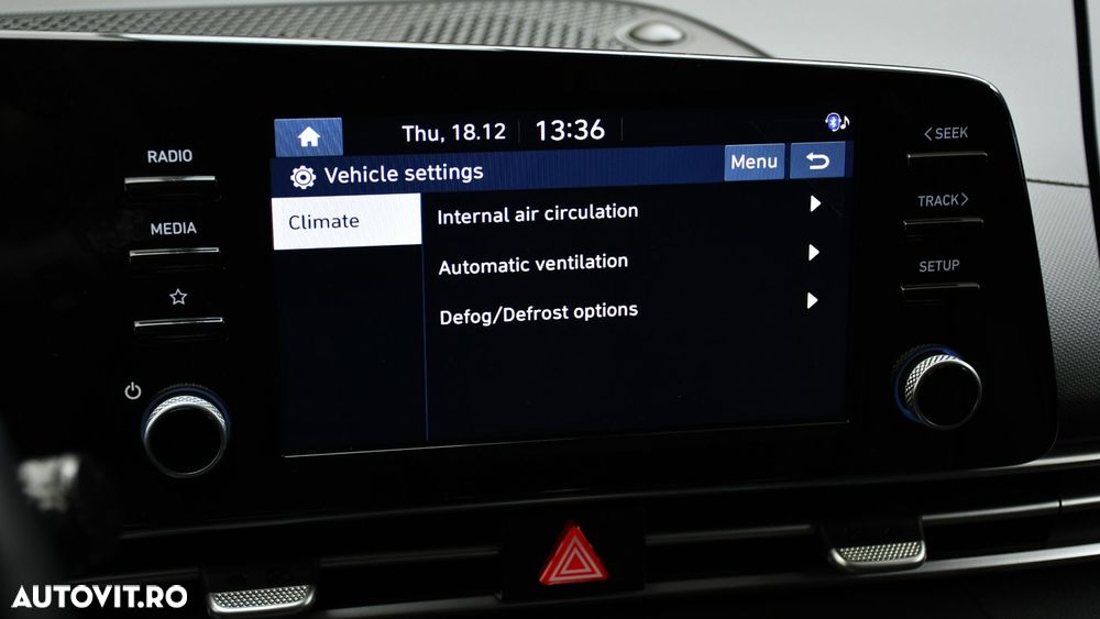 Hyundai Elantra 1.6 l 123 CP 6MT Exclusive - 20