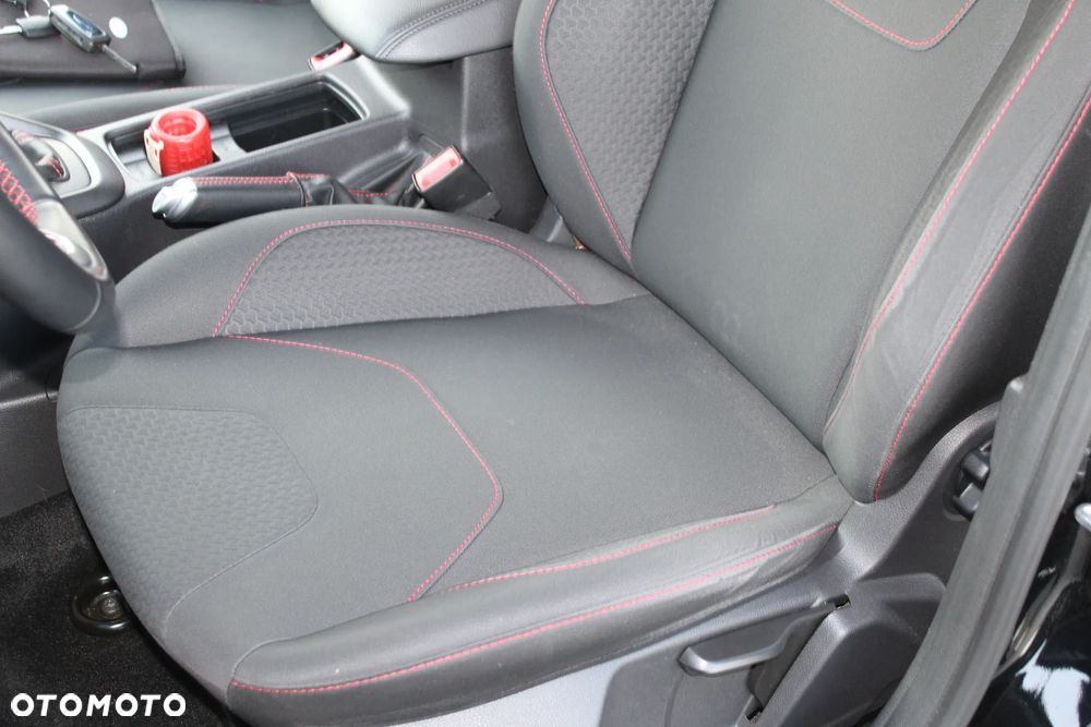 Ford Focus 1.0 EcoBoost ST-Line Black ASS - 6