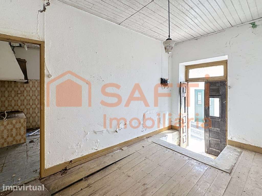 Moradia para remodelar no Carvalhal - Grande imagem: 5/12