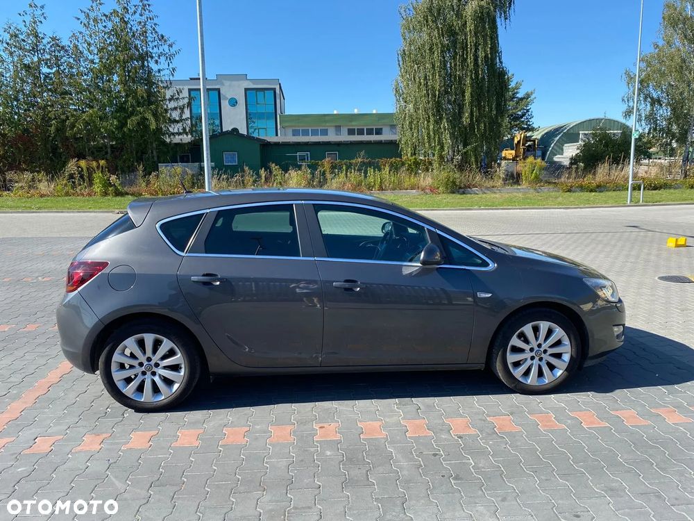 Opel Astra 1.4 Turbo Cosmo - 7
