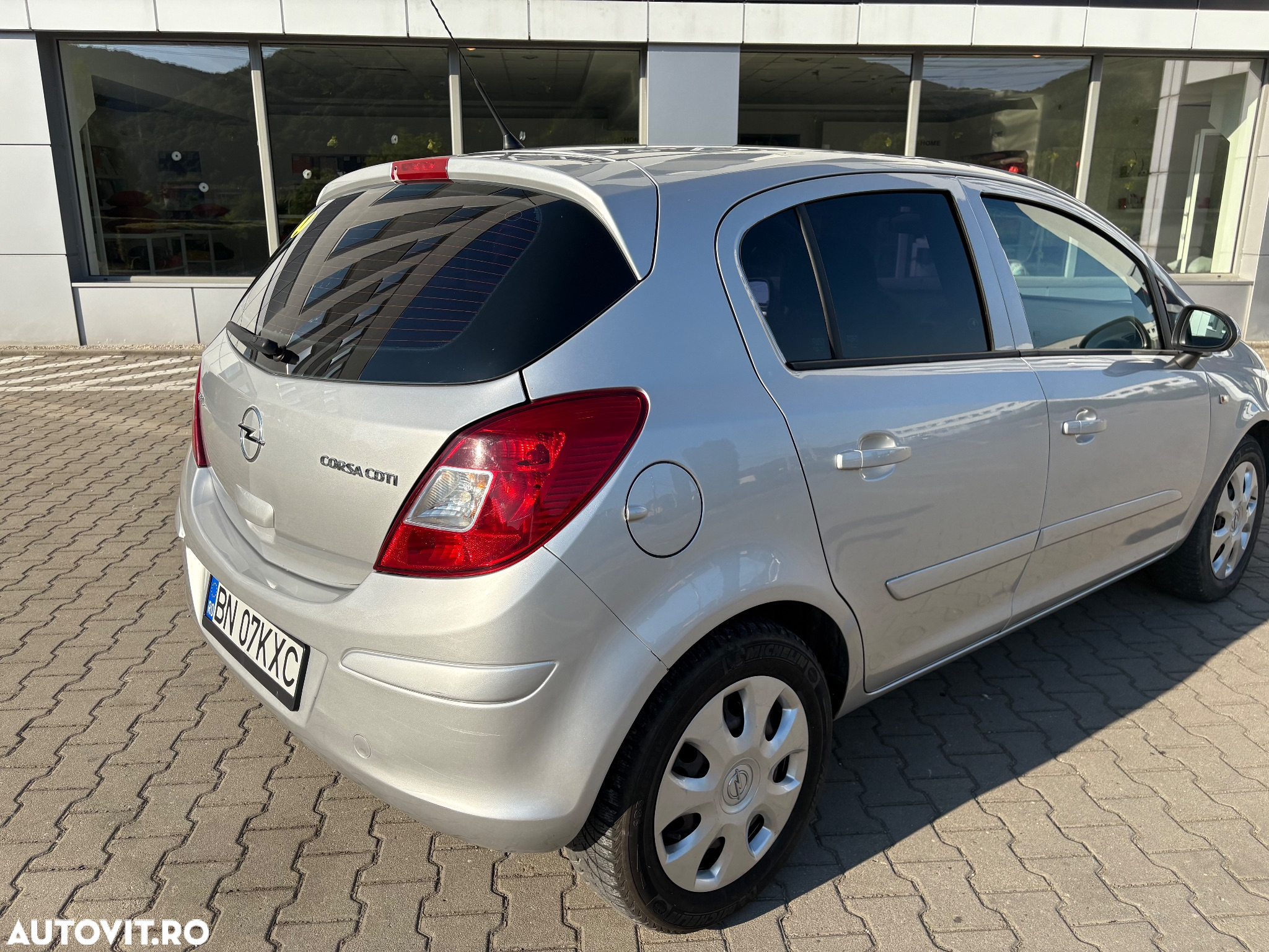 Opel Corsa 1.3 CDTI Enjoy - 5