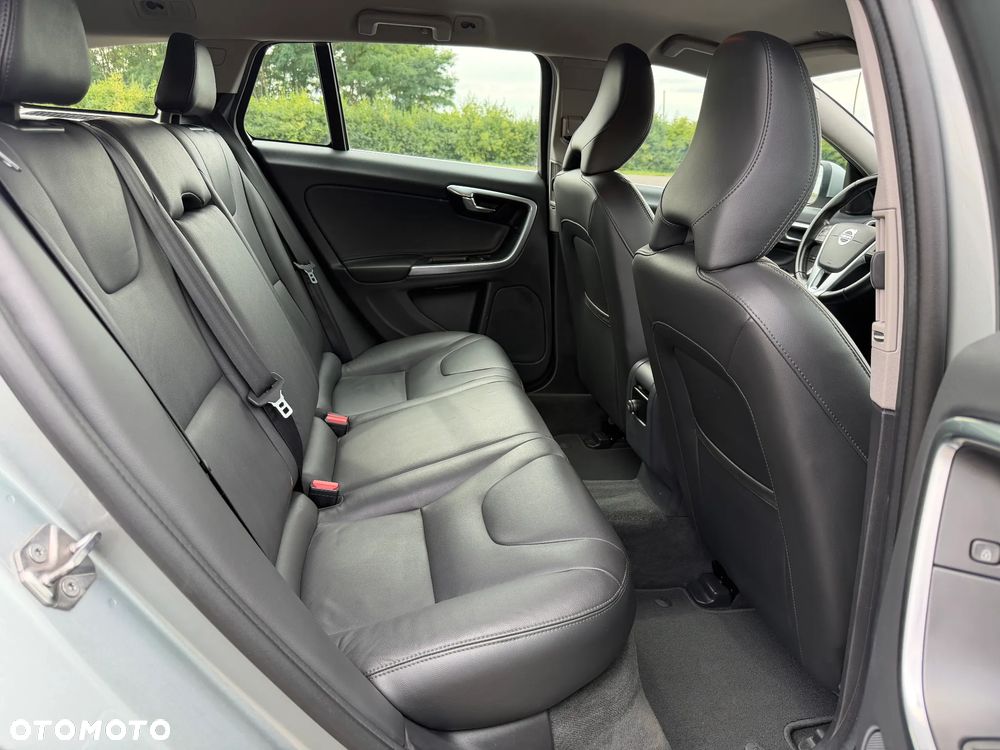 Volvo V60 - 8