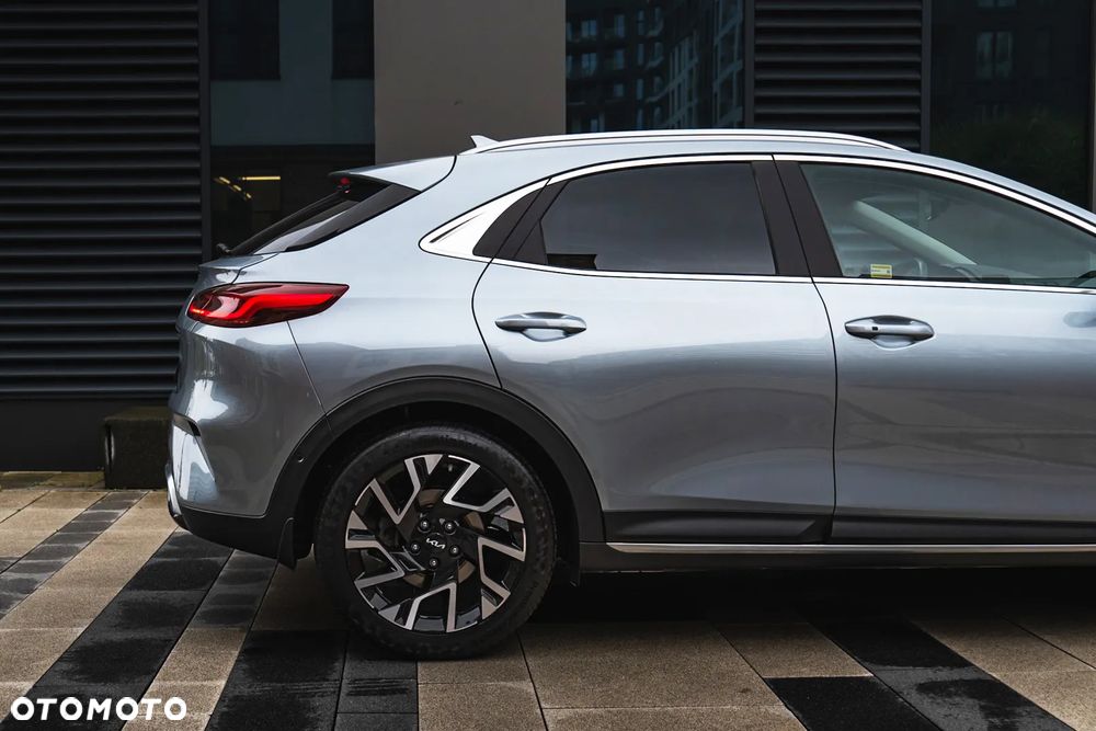 Kia XCeed 1.5 T-GDI Business Line DCT - 29