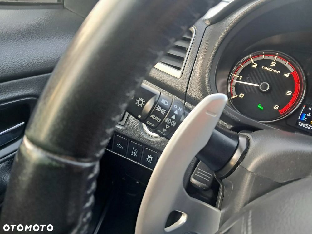 Mitsubishi L200 2.2 d DC Instyle Plus - 40