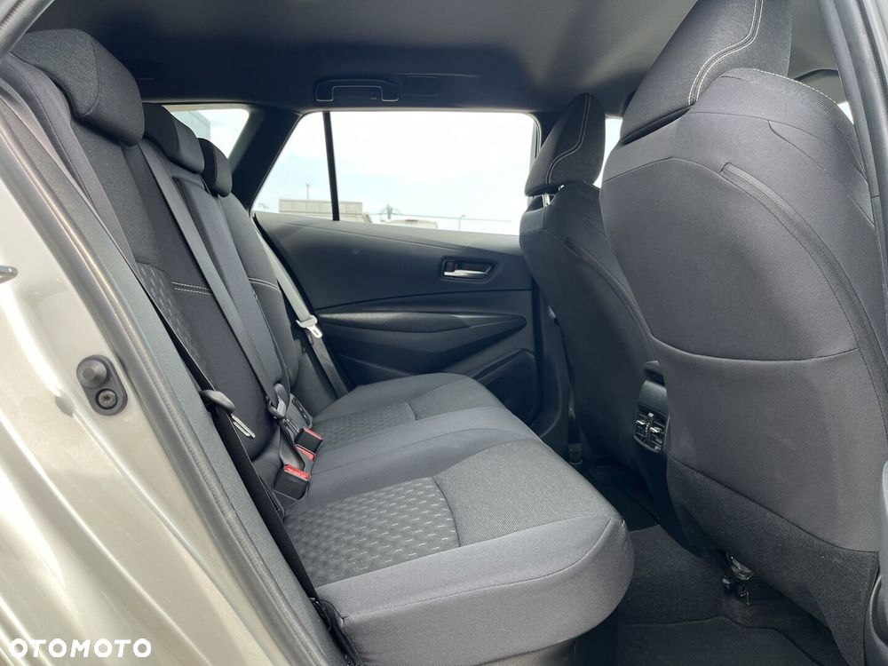 Toyota Corolla 1.8 Hybrid Comfort - 12