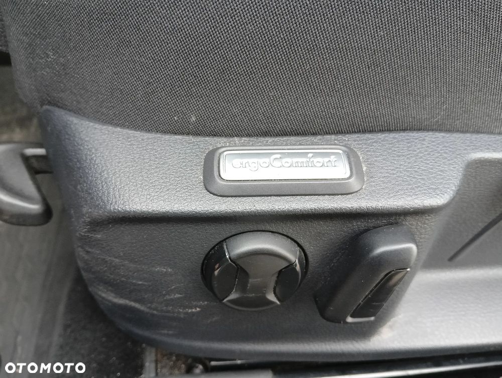 Volkswagen Passat 1.5 TSI EVO Business - 16