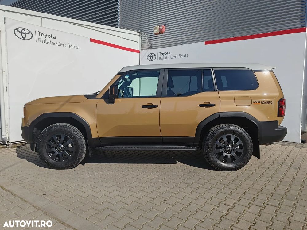 Toyota Land Cruiser - 3