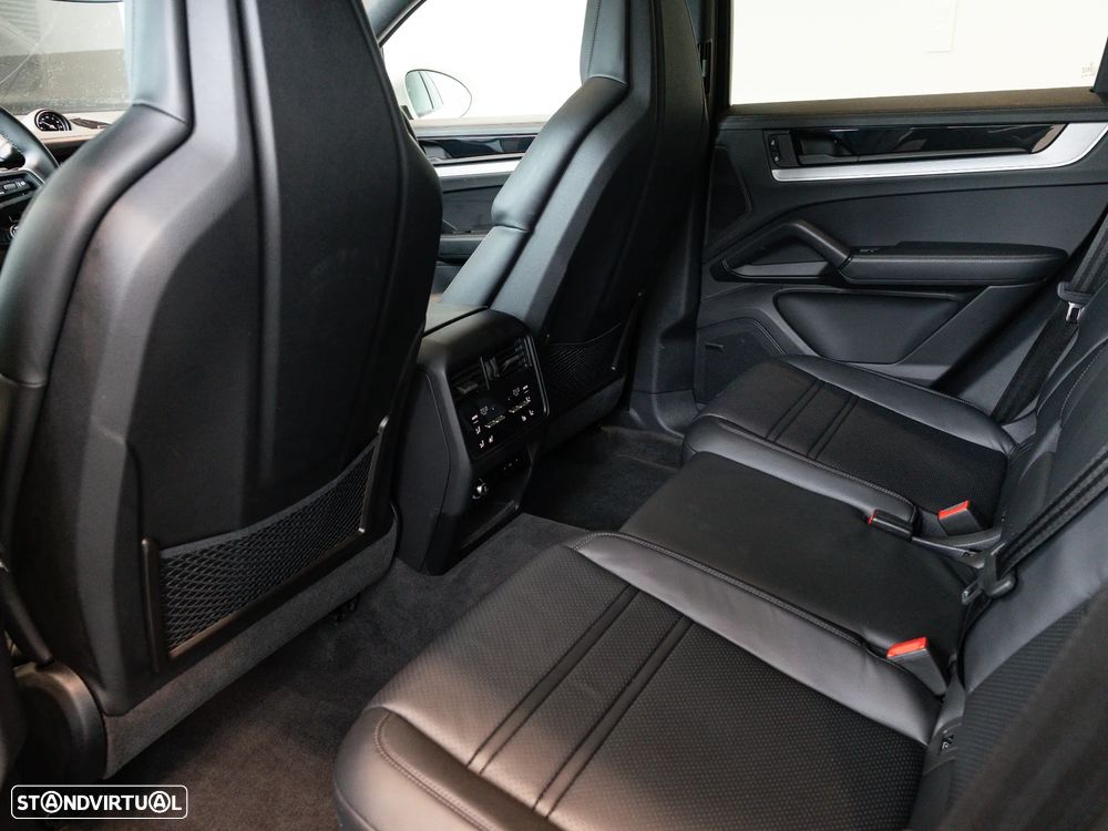 Porsche Cayenne Coupé S E-Hybrid - 43