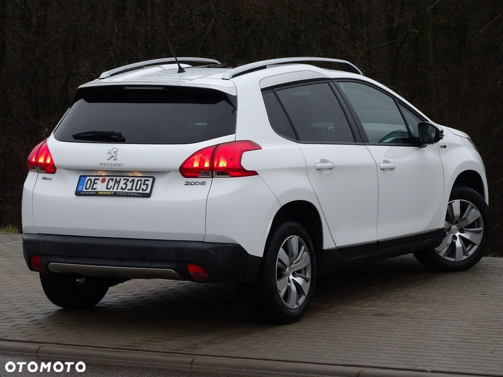 Peugeot 2008 - 6