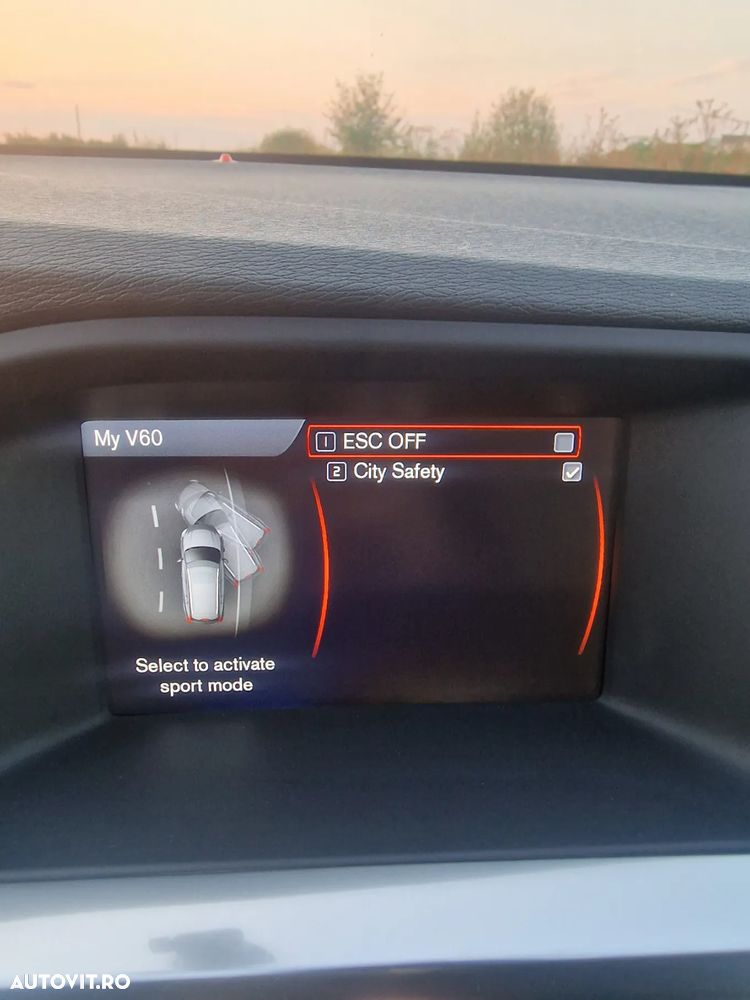 Volvo V60 D2 ECO Start-Stop Momentum - 26
