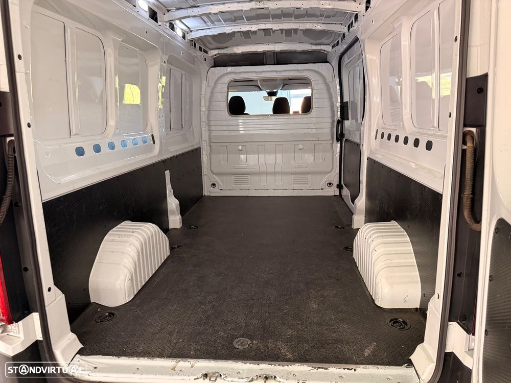 Maxus Deliver 9 - 14