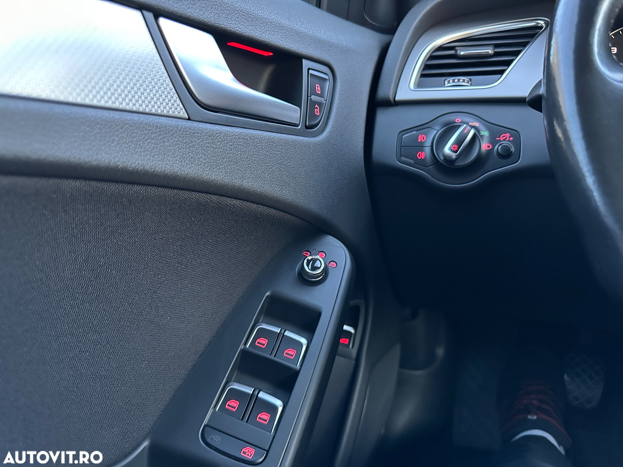 Audi A4 2.0 TDI DPF quattro S line Sportpaket - 32