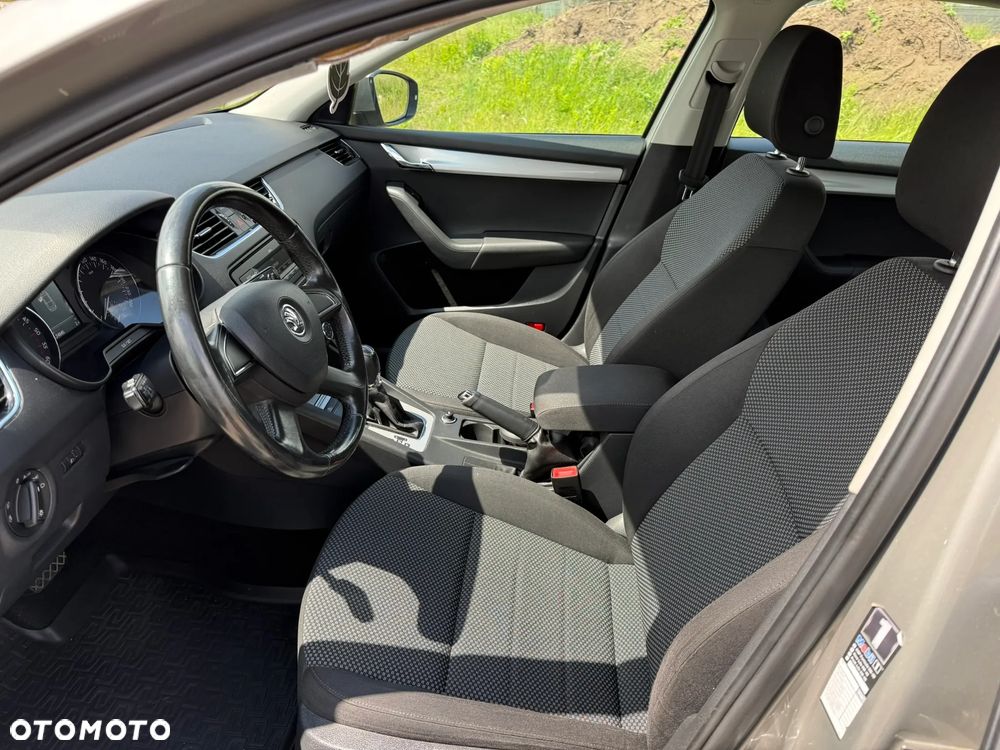 Skoda Octavia 1.6 TDI Active DSG - 17