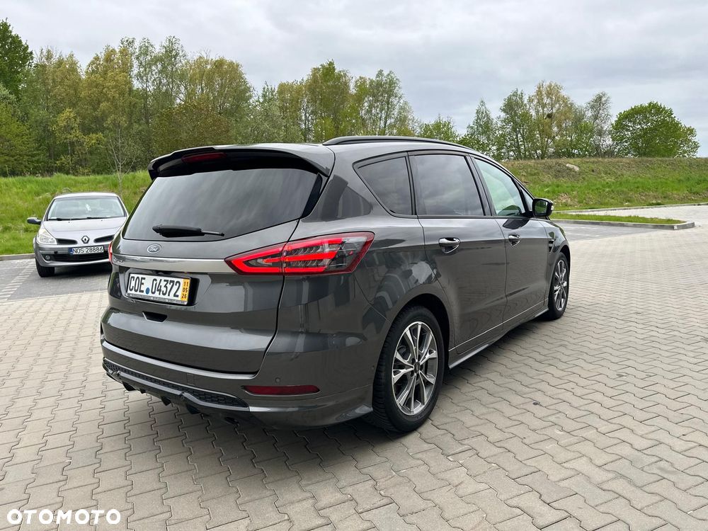 Ford S-Max - 20
