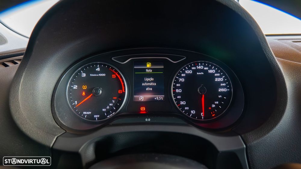 Audi A3 Sportback 1.6 TDI Design - 15