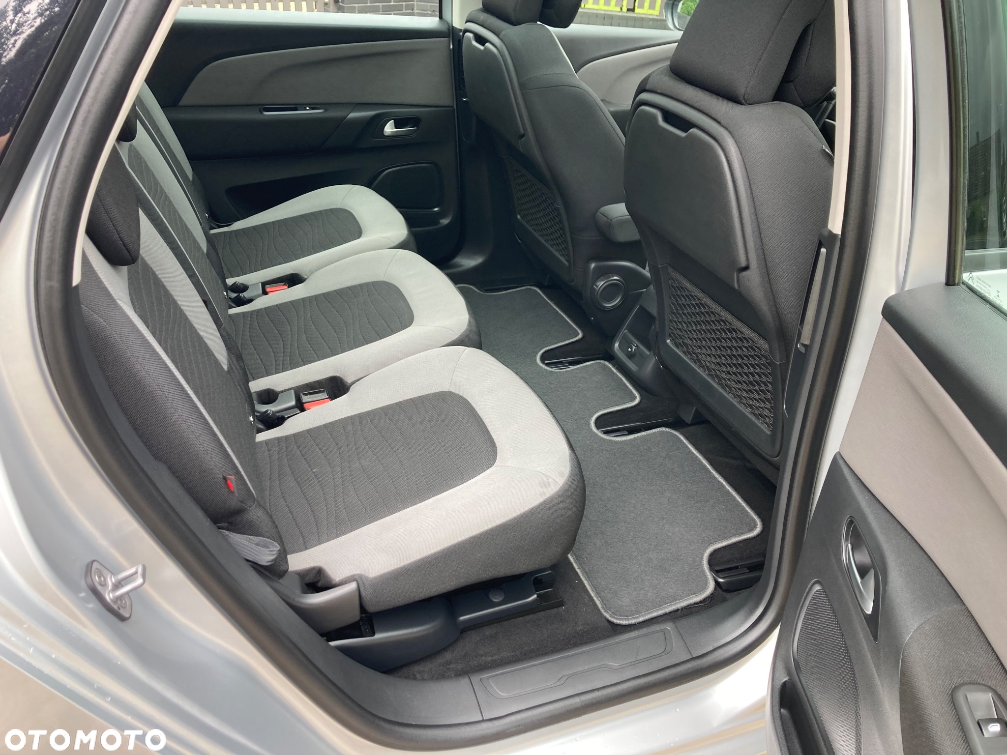 Citroën C4 Picasso - 13