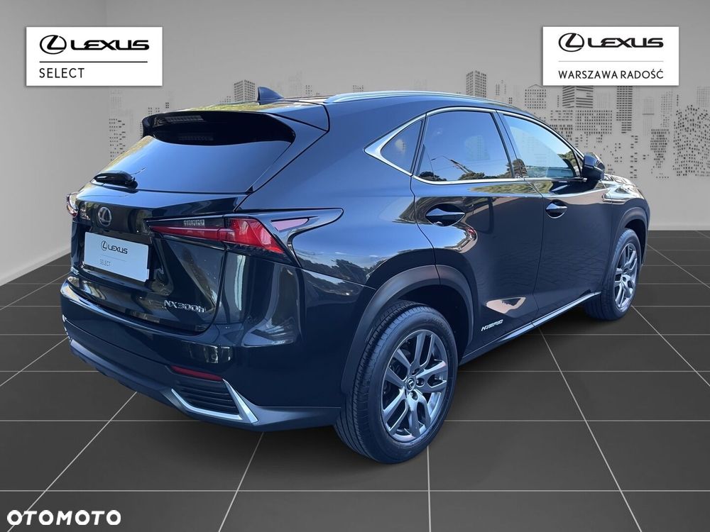 Lexus NX - 3