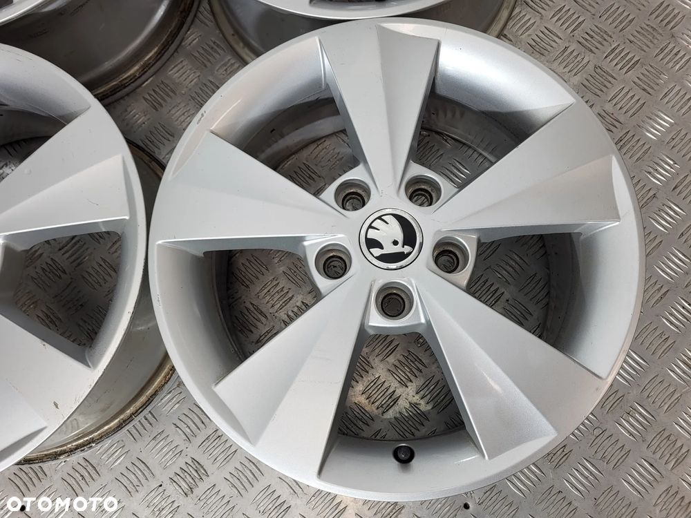 Skoda Octavia III Felgi Aluminiowe 16 5x112 - 2