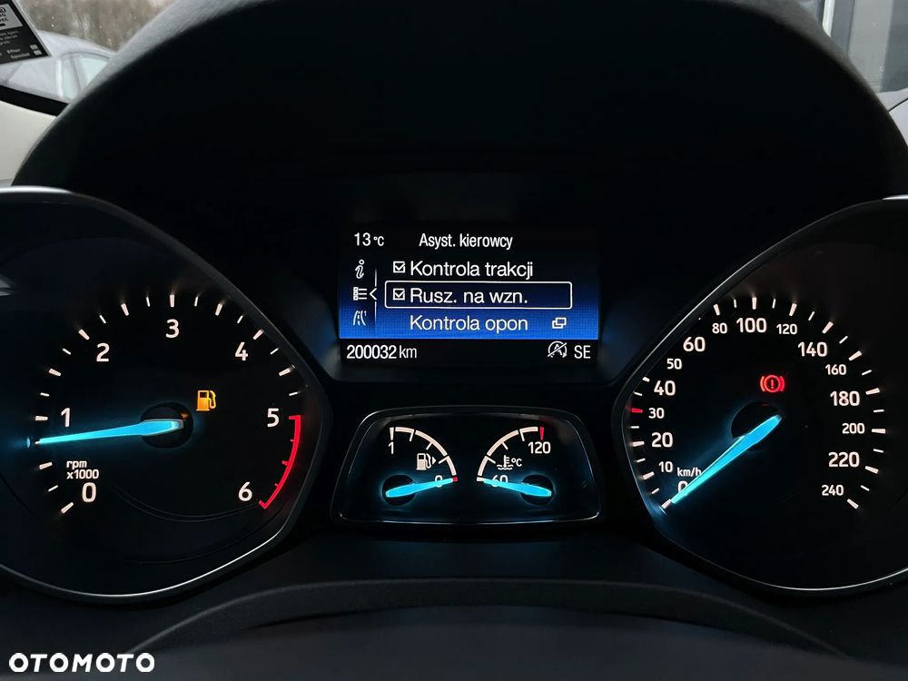 Ford Kuga 2.0 TDCi 4x2 Titanium - 21