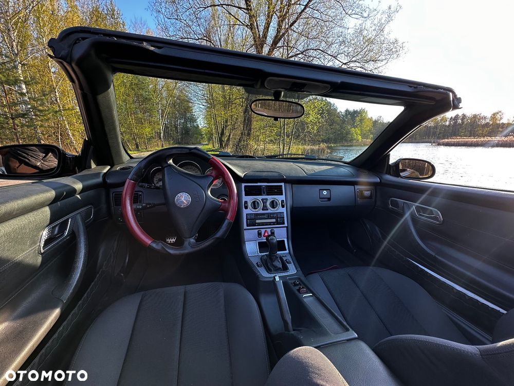 Mercedes-Benz SLK - 10