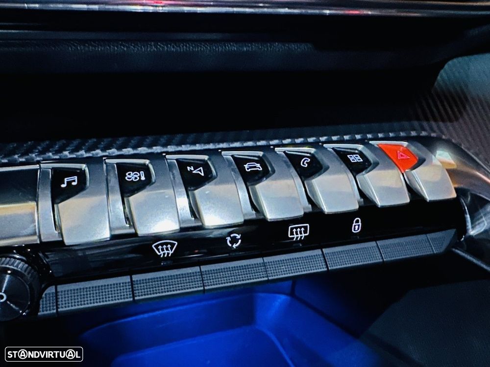 Peugeot 3008 1.2 PureTech Active Pack - 22