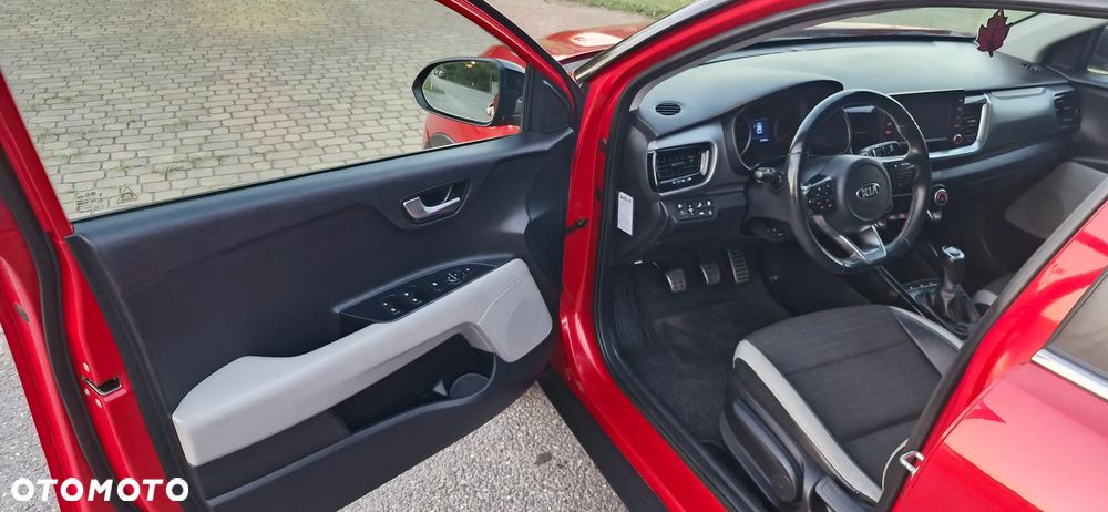Kia Stonic 1.0 T-GDI OPF Platinum Edition - 24