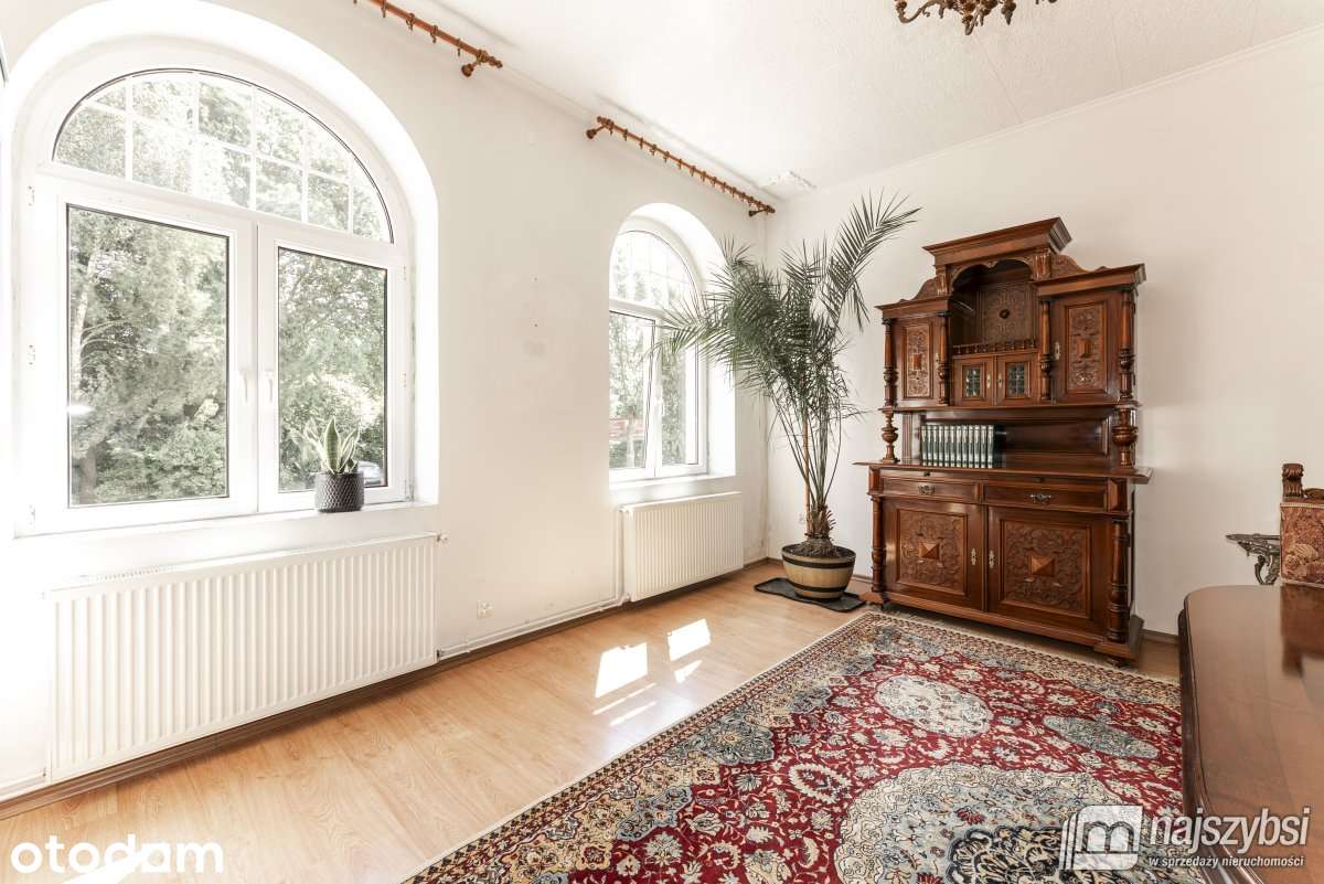 Trzebiatów-duże 2 pokoje 72m2 w kamienicy