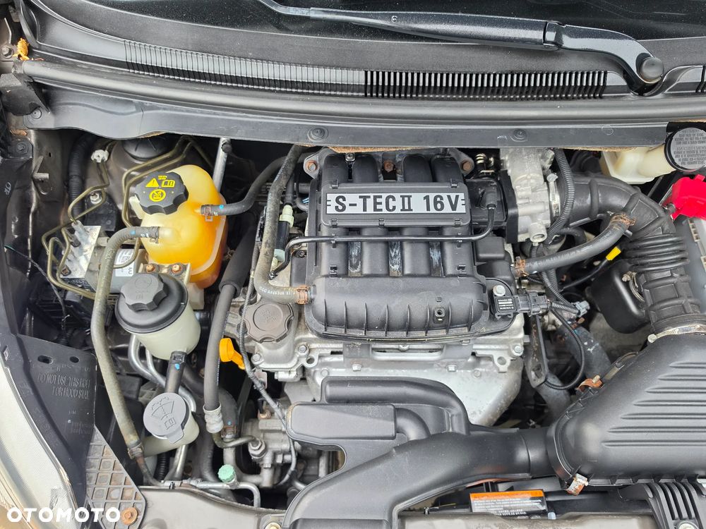 Chevrolet Spark 1.2 LT - 27