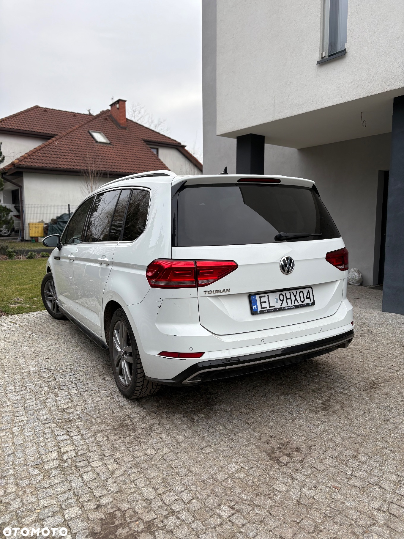 Volkswagen Touran 1.5 TSI EVO Highline DSG - 4