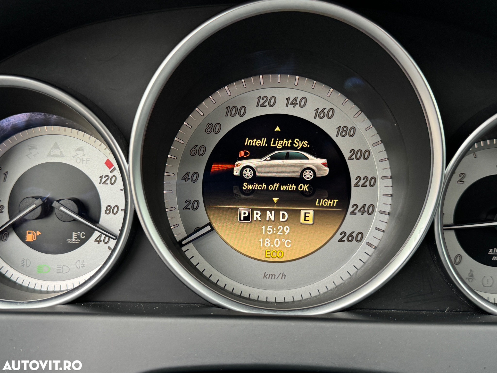 Mercedes-Benz C - 30