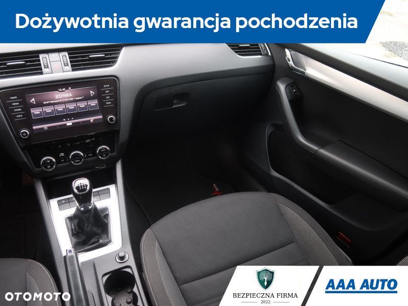 Skoda Octavia - 10