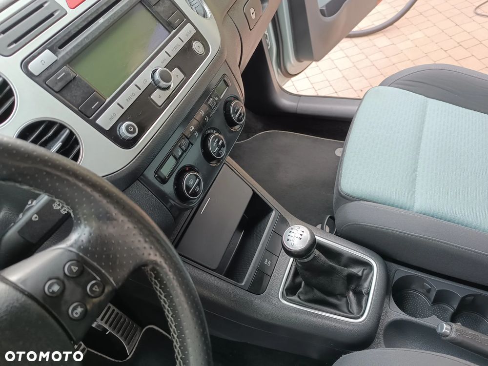 Volkswagen Golf Plus 1.4 TSI CrossGolf - 27